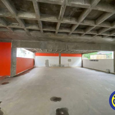 Salas/Conjuntos com 570m², no bairro Trindade em Florianópolis