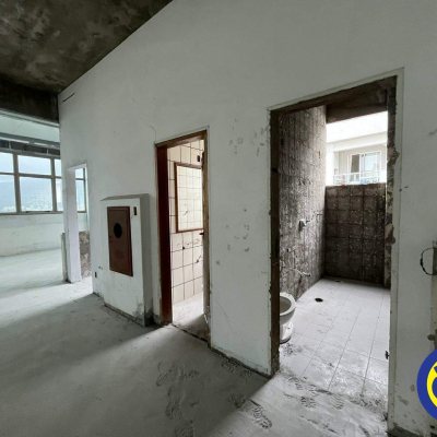 Ponto Comercial com 352m², no bairro Trindade em Florianópolis