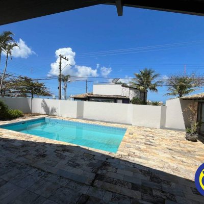 Casa com 365m², 7 quartos, 2 suítes, 2 garagens, no bairro Itaguaçu em Florianópolis