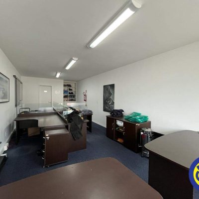 Salas/Conjuntos com 40m², no bairro Centro em Florianópolis