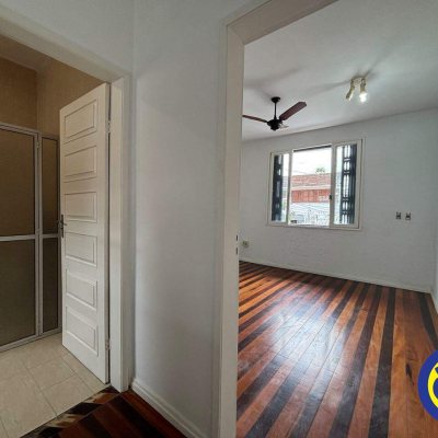 Casa com 86m², 4 quartos, no bairro Centro em Florianópolis