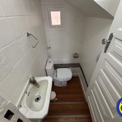 Casa com 86m², 4 quartos, no bairro Centro em Florianópolis