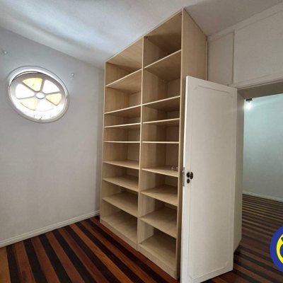 Casa com 86m², 4 quartos, no bairro Centro em Florianópolis