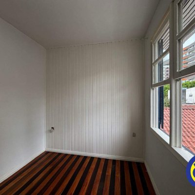 Casa com 86m², 4 quartos, no bairro Centro em Florianópolis
