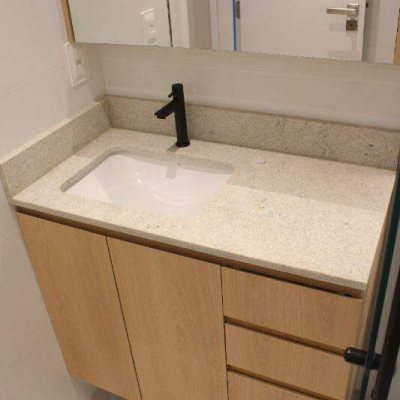 Apartamento com 33m², 1 quarto, 1 garagem, no bairro Pantanal em Florianópolis