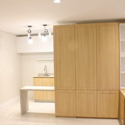 Apartamento com 33m², 1 quarto, 1 garagem, no bairro Pantanal em Florianópolis