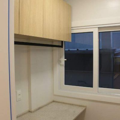Apartamento com 33m², 1 quarto, 1 garagem, no bairro Pantanal em Florianópolis