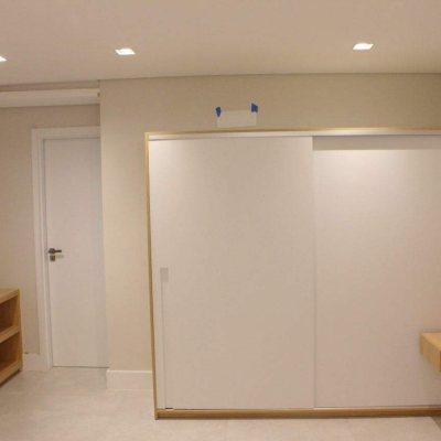 Apartamento com 33m², 1 quarto, 1 garagem, no bairro Pantanal em Florianópolis