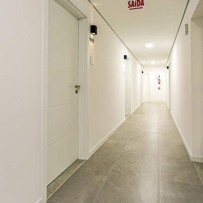 Salas/Conjuntos com 29m², no bairro Balneário em Florianópolis