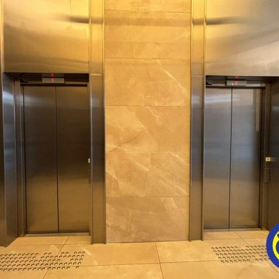 Sala com 33m², 1 garagem, no bairro Canto em Florianópolis