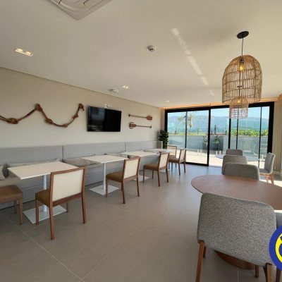 Apartamento com 55m², 1 quarto, 1 garagem, no bairro Lagoa da Conceição em Florianópolis