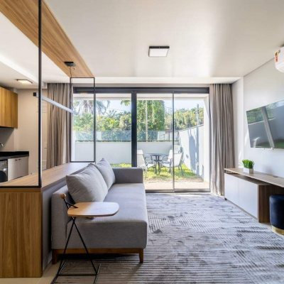 Apartamento com 55m², 1 quarto, 1 garagem, no bairro Lagoa da Conceição em Florianópolis