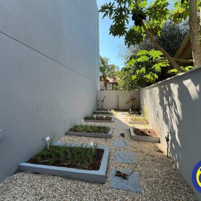 Apartamento com 55m², 1 quarto, 1 garagem, no bairro Lagoa da Conceição em Florianópolis