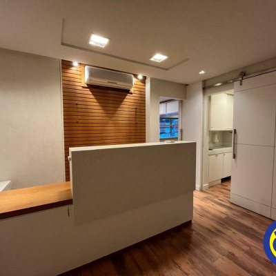 Salas/Conjuntos com 41m², no bairro Centro em Florianópolis