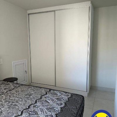 Apartamento com 67m², 2 quartos, 2 garagens, no bairro Centro em Florianópolis