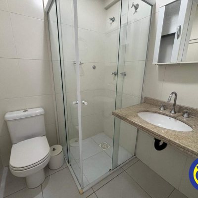 Apartamento com 80m², 2 quartos (sendo 1 suíte), 1 garagem, no bairro Trindade em Florianópolis