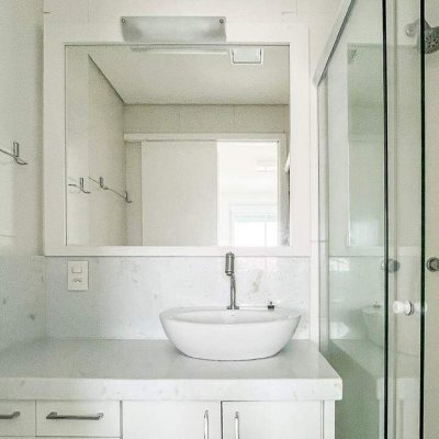 Apartamento com 70m², 2 quartos, 1 suíte, 2 garagens, no bairro Pantanal em Floranópolis