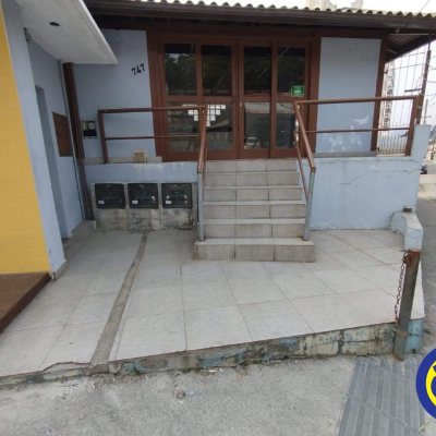 Loja com 30m², no bairro Agronômica em Florianópolis