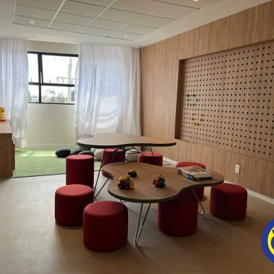 Apartamento com 73m², 2 quartos, 1 suíte, 1 garagem, no bairro Balneário em Florianópolis