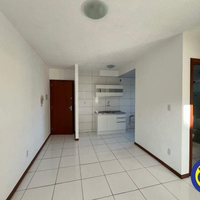 Apartamento com 45m², 2 quartos, 1 garagem, no bairro Fundos em Biguaçu