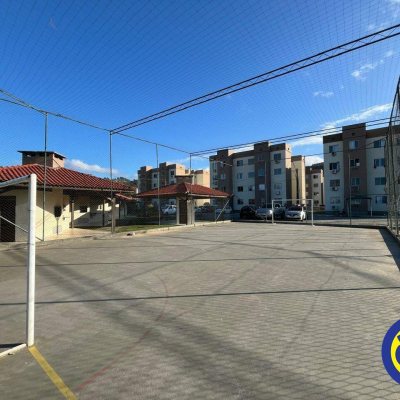 Apartamento com 45m², 2 quartos, 1 garagem, no bairro Fundos em Biguaçu