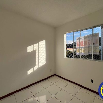 Apartamento com 45m², 2 quartos, 1 garagem, no bairro Fundos em Biguaçu