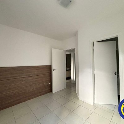 Apartamento com 80m², 2 quartos, 1 suíte, 1 garagem, no bairro João Paulo em Florianópolis