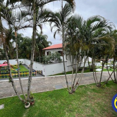 Apartamento com 80m², 2 quartos, 1 suíte, 1 garagem, no bairro João Paulo em Florianópolis