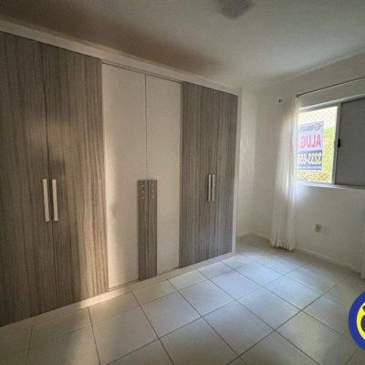 Apartamento com 80m², 2 quartos, 1 suíte, 1 garagem, no bairro João Paulo em Florianópolis