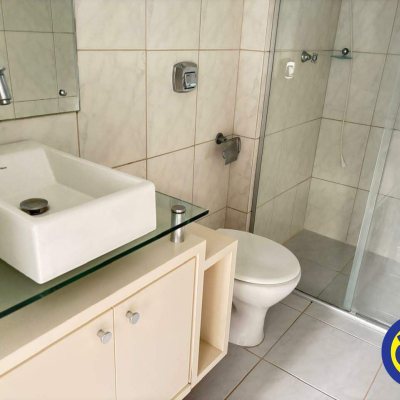 Apartamento com 80m², 2 quartos, 1 suíte, 1 garagem, no bairro João Paulo em Florianópolis