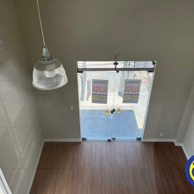 Loja com 110m², no bairro João Paulo em Florianópolis