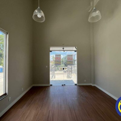 Loja com 110m², no bairro João Paulo em Florianópolis