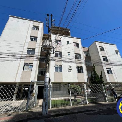 Apartamento com 80m², 2 quartos (sendo 1 suíte), 1 garagem, no bairro Canto em Florianópolis