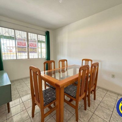 Apartamento com 62m², 2 quartos, 1 garagem, no bairro Ipiranga em São José