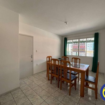 Apartamento com 62m², 2 quartos, 1 garagem, no bairro Ipiranga em São José