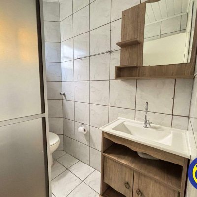 Apartamento com 62m², 2 quartos, 1 garagem, no bairro Ipiranga em São José