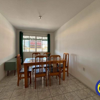 Apartamento com 62m², 2 quartos, 1 garagem, no bairro Ipiranga em São José