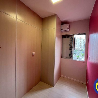Apartamento com 80m², 3 quartos (sendo 1 suíte), 1 garagem, no bairro Centro em Florianópolis