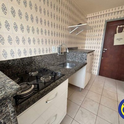 Apartamento com 90m², 2 quartos, no bairro Centro em Florianópolis