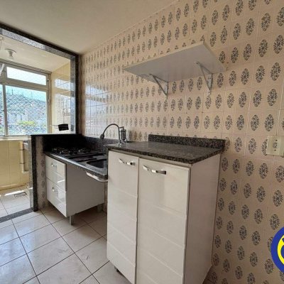 Apartamento com 90m², 2 quartos, no bairro Centro em Florianópolis