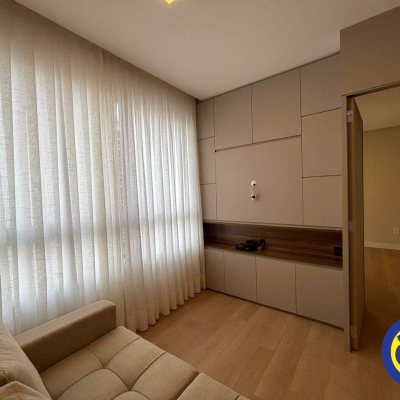 Apartamento com 43m², 1 quarto, 1 suíte, 1 garagem, no bairro Centro em Florianópolis