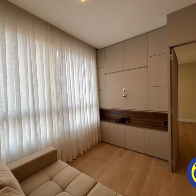 Apartamento com 43m², 1 quarto, 1 suíte, 1 garagem, no bairro Centro em Florianópolis