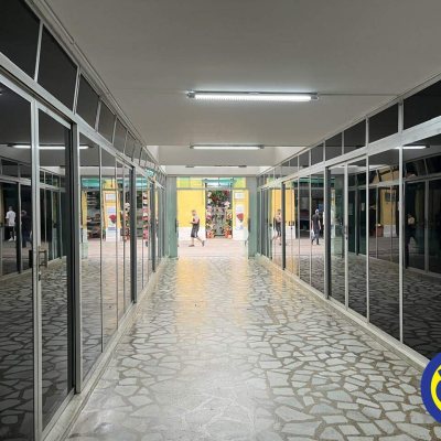 Salas/Conjuntos com 35m², no bairro Centro em Florianópolis