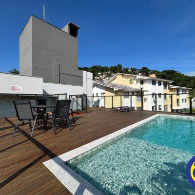 Apartamento com 38m², 1 quarto, 1 garagem, no bairro Saco dos Limões em Florianópolis