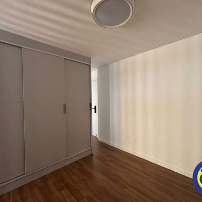 Apartamento com 38m², 1 quarto, 1 garagem, no bairro Saco dos Limões em Florianópolis