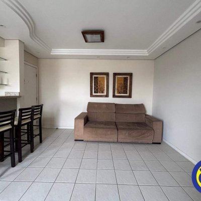 Apartamento com 70m², 3 quartos, 1 suíte, 1 garagem, no bairro Barreiros em São José