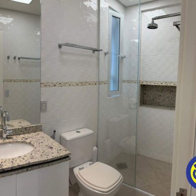 Apartamento com 90m², 3 quartos, 2 suítes, 2 garagens, no bairro Jurerê em Florianópolis