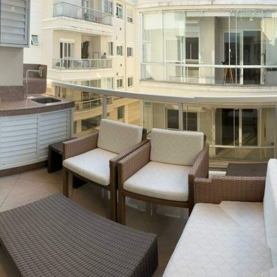 Apartamento com 90m², 3 quartos, 2 suítes, 2 garagens, no bairro Jurerê em Florianópolis