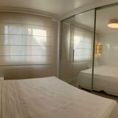 Apartamento com 90m², 3 quartos, 2 suítes, 2 garagens, no bairro Jurerê em Florianópolis