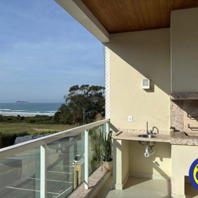 Apartamento com 101m², 2 quartos (sendo 1 suíte), 1 garagem, no bairro Ingleses do Rio Vermelho em Florianópolis